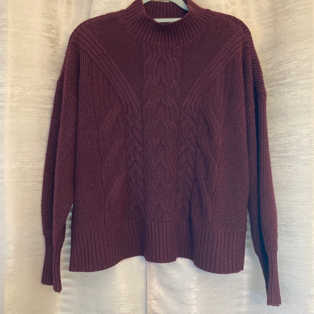 Simply Vera Wang XL Maroon Women's Sweater Preloved